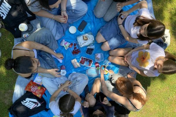 Groß (8c Picknick)